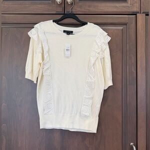 NWT Ann Taylor Short Sleeve Ruffled Top - Size M - Ivory